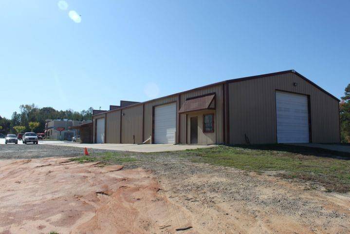 Tyler, TX 75709,16210 Hwy. 31 W