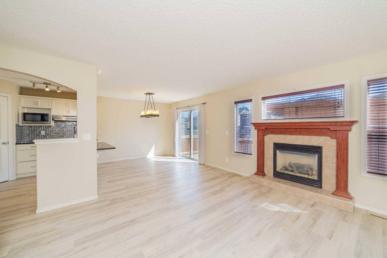 Calgary, AB T3R 0E1,43 Sage Valley Close Northwest