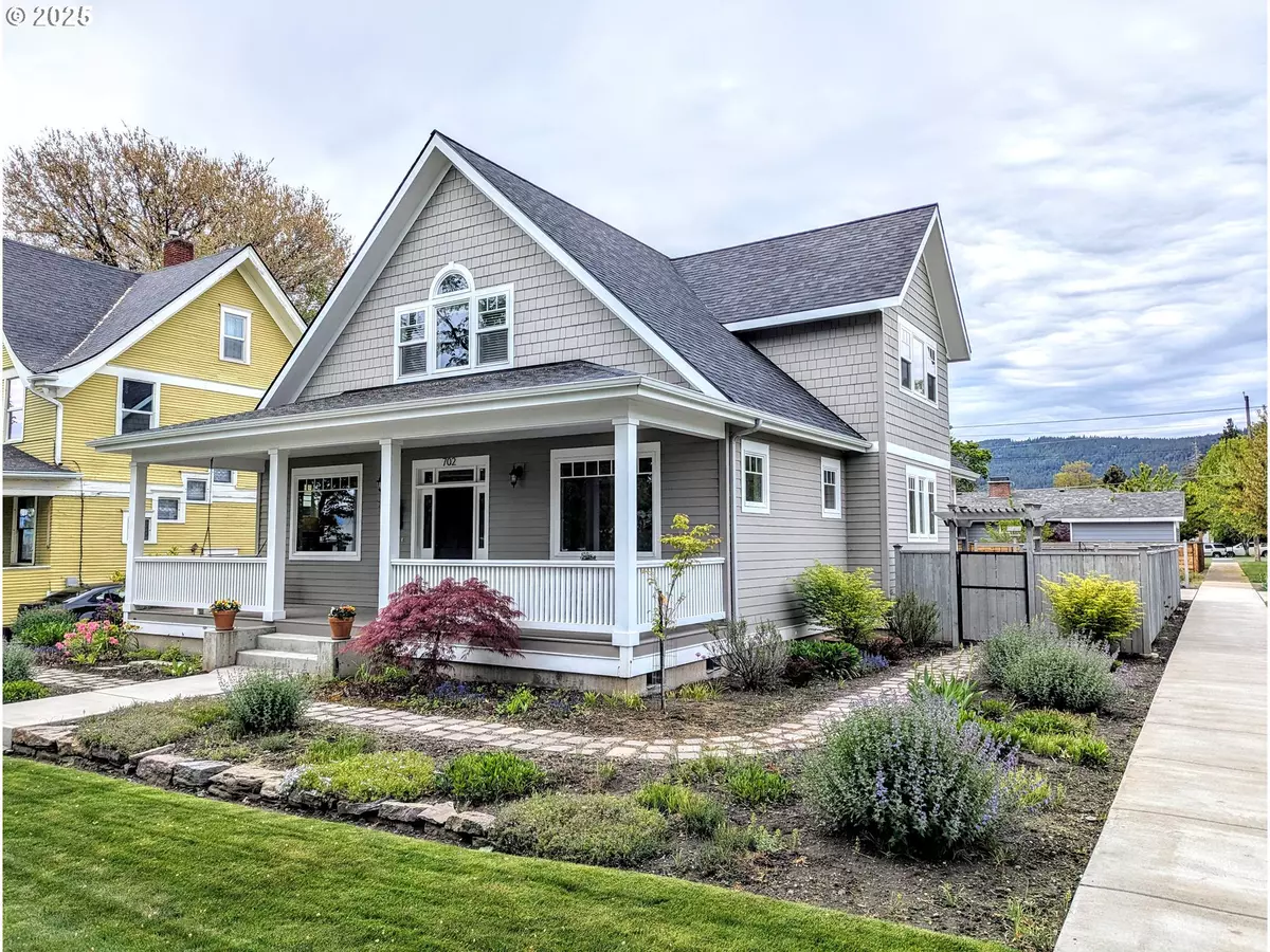 La Grande, OR 97850,702 O AVE
