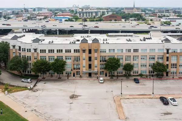 Fort Worth, TX 76102,201 W Lancaster Avenue #218