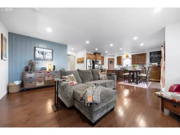 Madras, OR 97741,515 SE SEGOVIANO CT