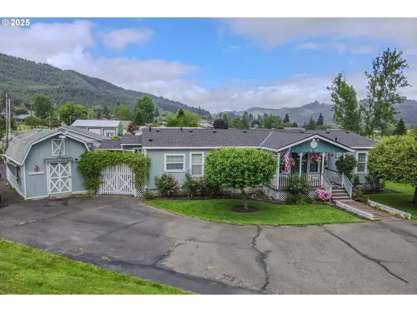 591 1ST ST, Yoncalla, OR 97499