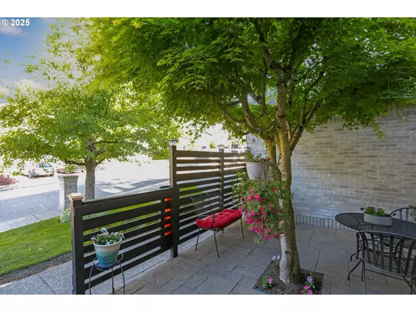 Portland, OR 97225,2440 SW 75TH TER