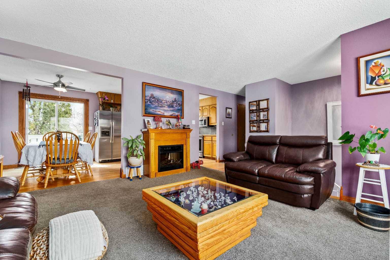 Brooks, AB T1R 0J2,51 Greenbrook WAY E