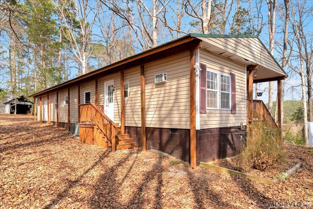 Bracey, VA 23919,47 Myrtle Place
