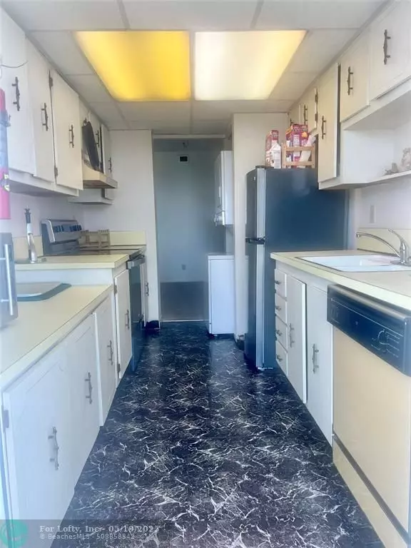 Fort Lauderdale, FL 33308,2841 N Ocean Blvd #802