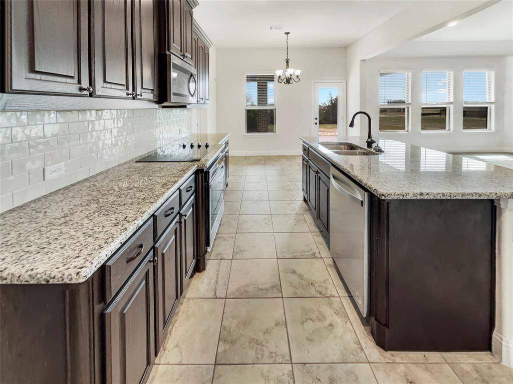 Waxahachie, TX 75167,31 Reid Court