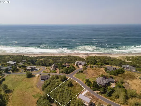 31 Sahhali DR, Neskowin, OR 97149