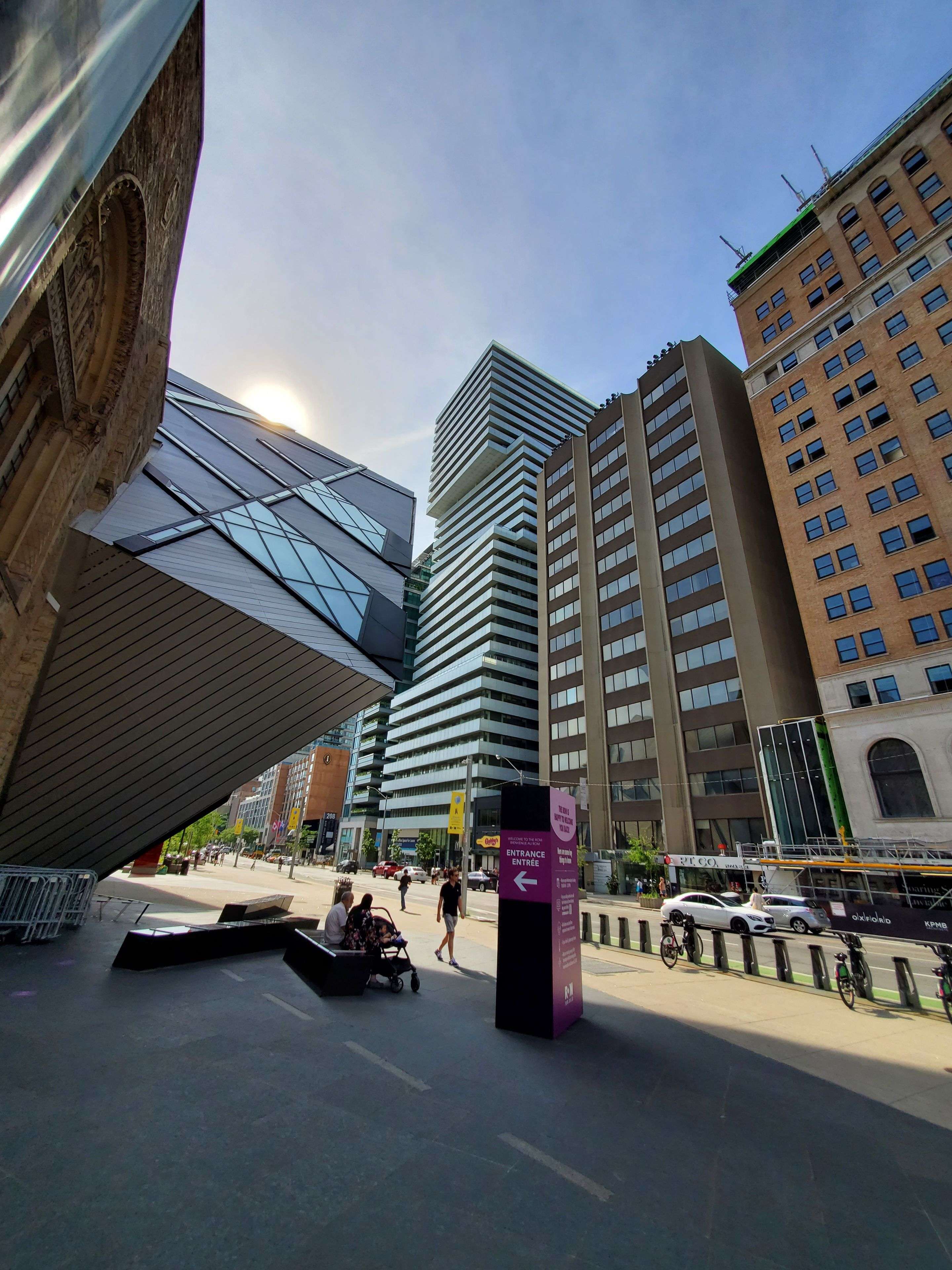 200 Bloor ST W #1501, Toronto C02, ON M5S 1T8