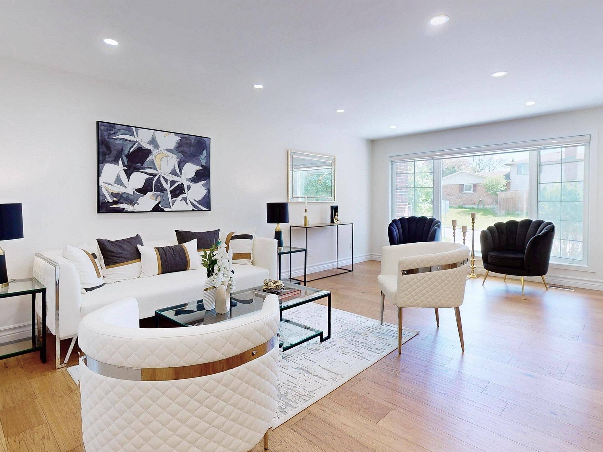 Markham, ON L3T 3T1,3 Silver Aspen DR