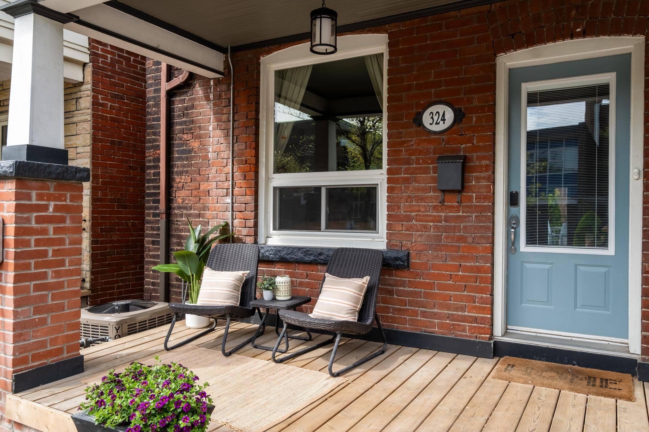 Toronto W03, ON M6N 2Z5,324 Osler ST