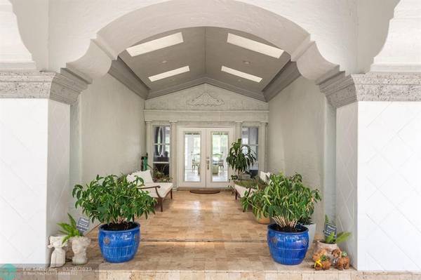 Southwest Ranches, FL 33330,14300 Lake Ln