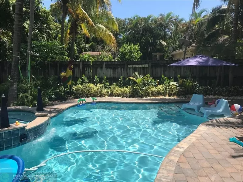 1334 NE 16th Ave #REAR, Fort Lauderdale, FL 33304