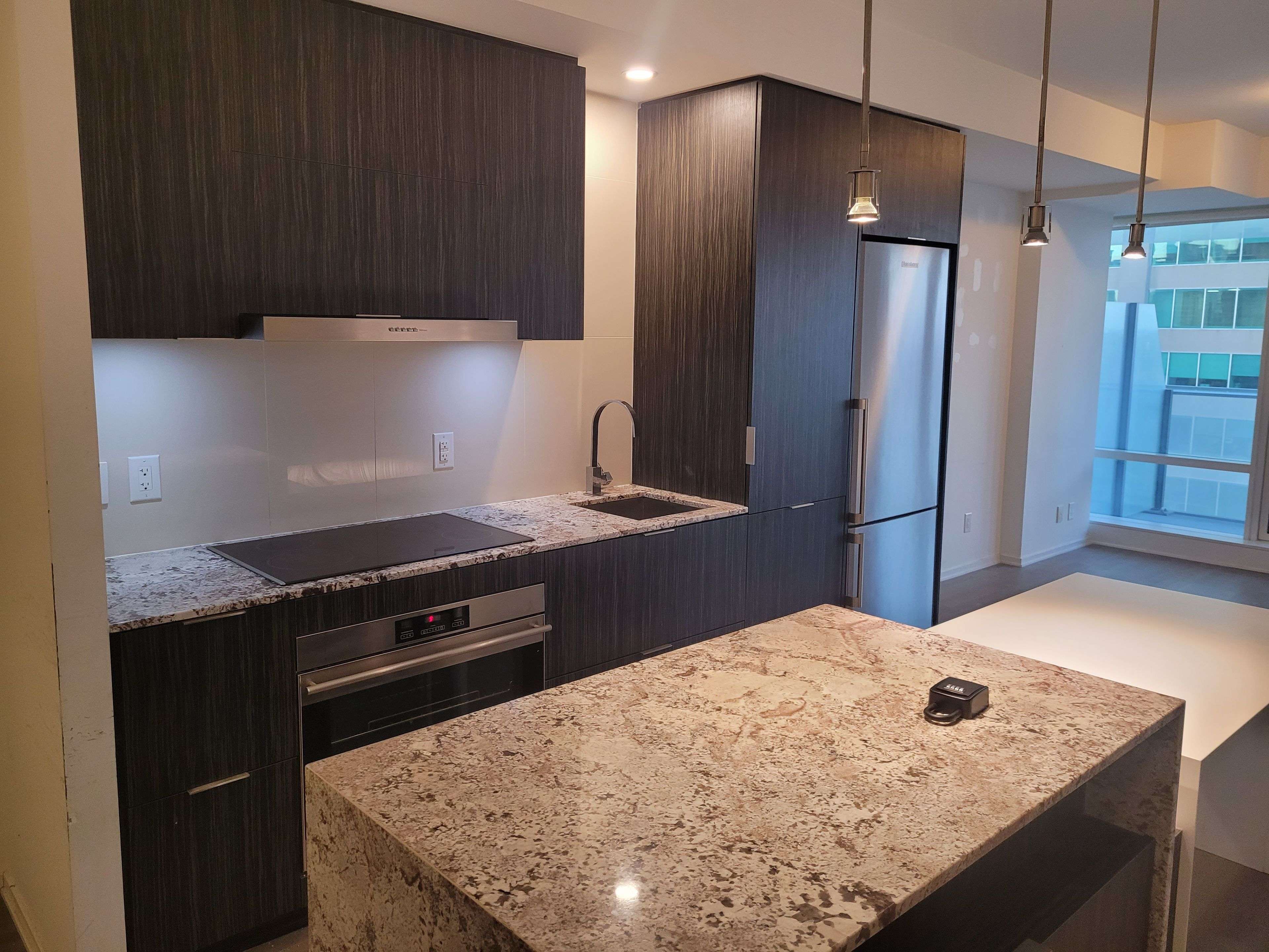 Toronto C08, ON M4W 1A9,1 Bloor ST #2312