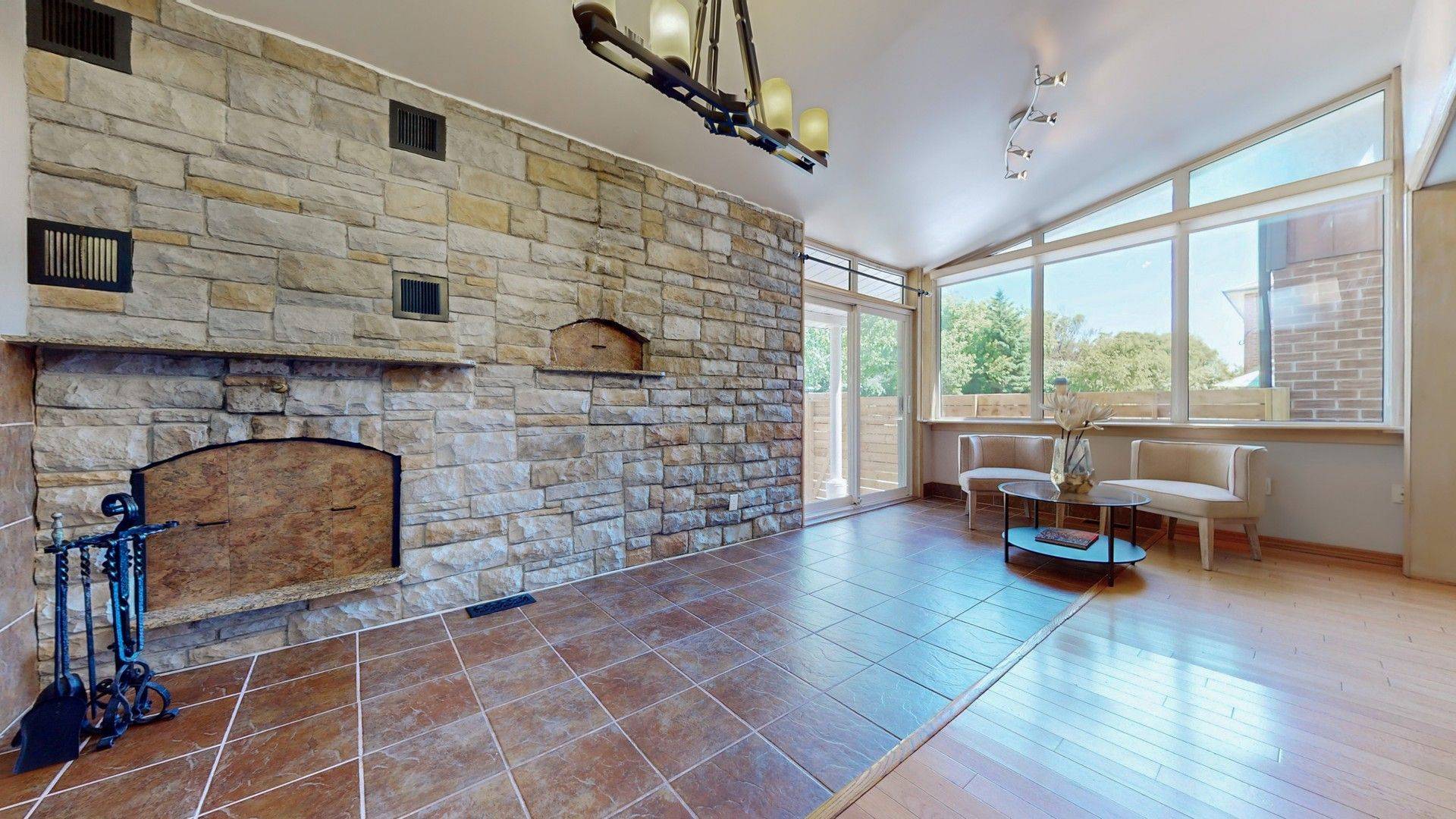Richmond Hill, ON L4C 5X4,123 Kersey CRES