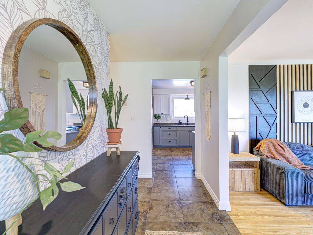 Lincoln, ON L0R 2C0,3276 Tallman DR
