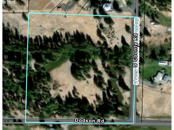2 S COUNTY RD, Wamic, OR 97063
