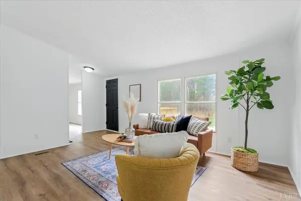 330 Bloxsom RD, Callands, VA 24530