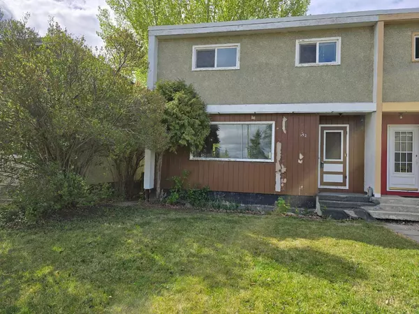 Peace River, AB T8S 1G7,9521 89 AVE