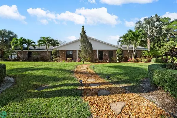 4501 Briarcliff Ln, Coconut Creek, FL 33066