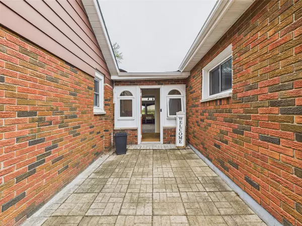 Saugeen Shores, ON N0H 2L0,180 South Rankin ST