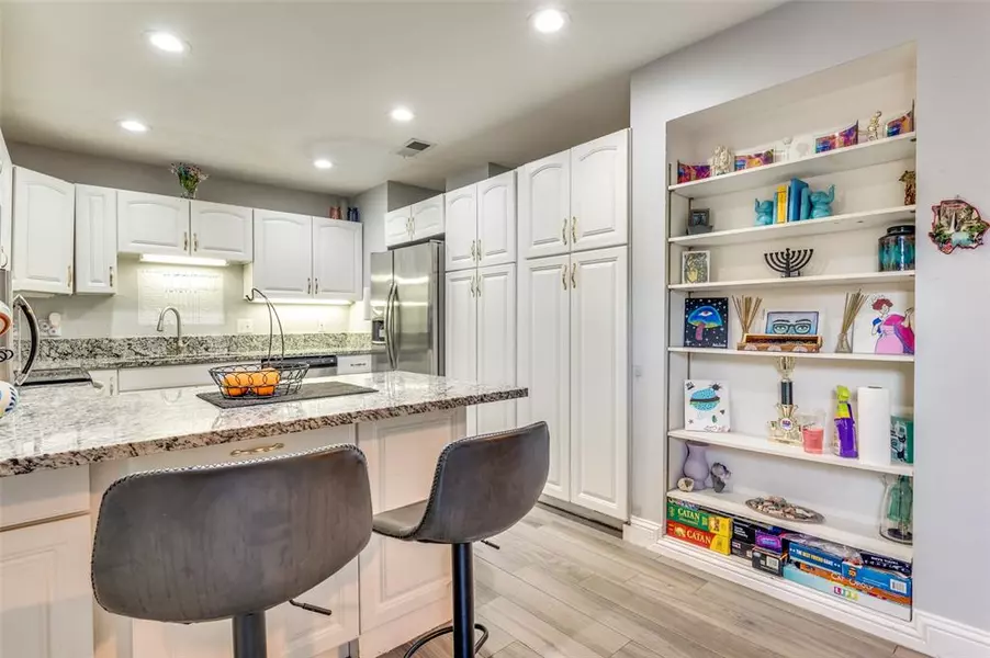 5705 Harvest Hill Road #1029, Dallas, TX 75230