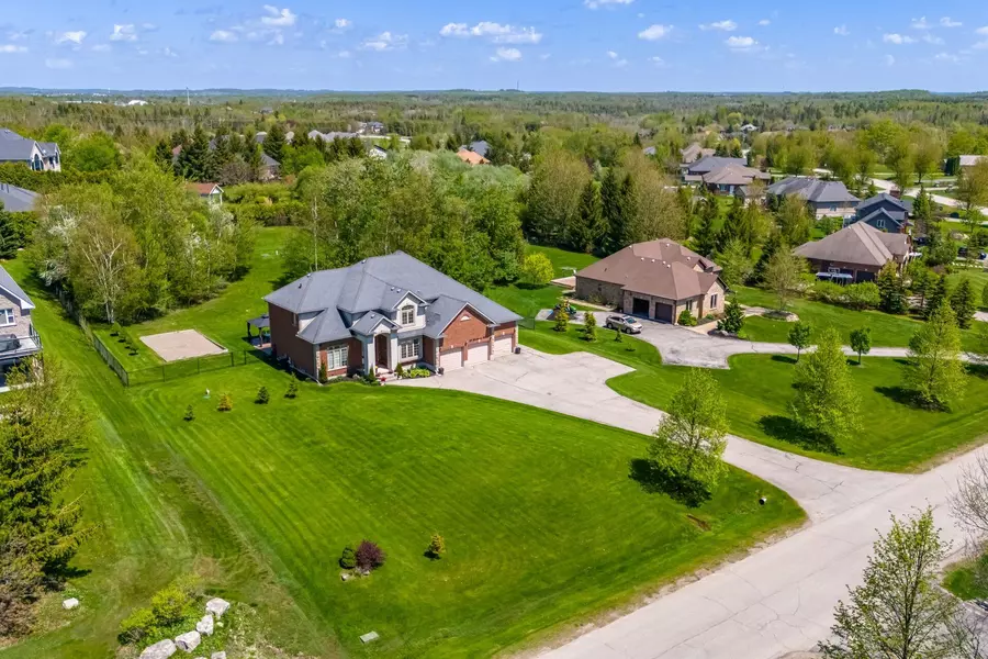 24 Brookhaven CRES, East Garafraxa, ON L9W 7L9
