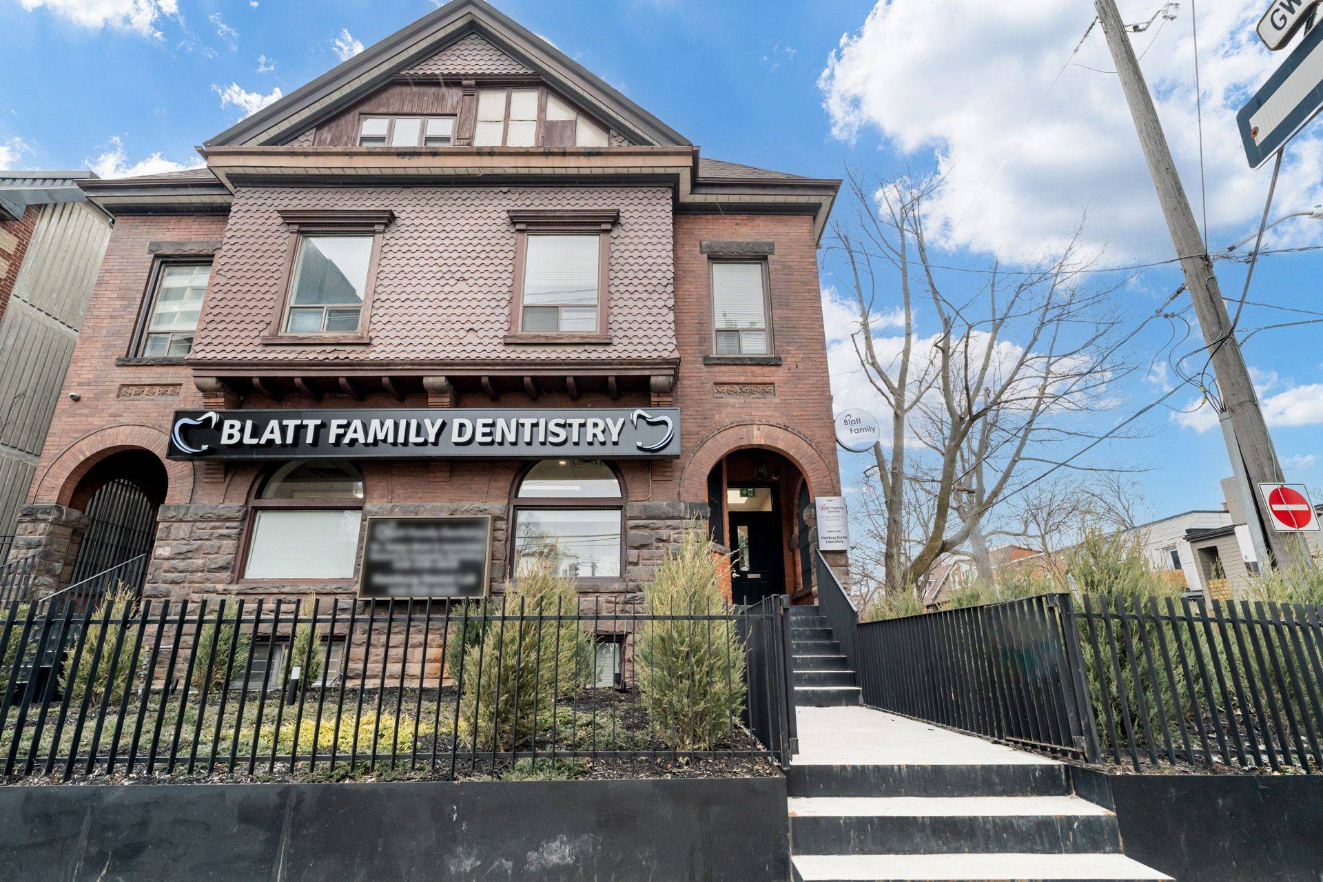 Toronto W01, ON M6K 1G5,1244 King ST W #2ND FLR
