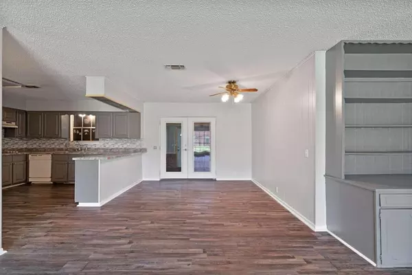 Bogata, TX 75417,120 N Douglas Street