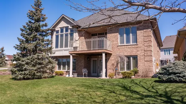 6 Muirfield TRL, Welland, ON L3B 6G7
