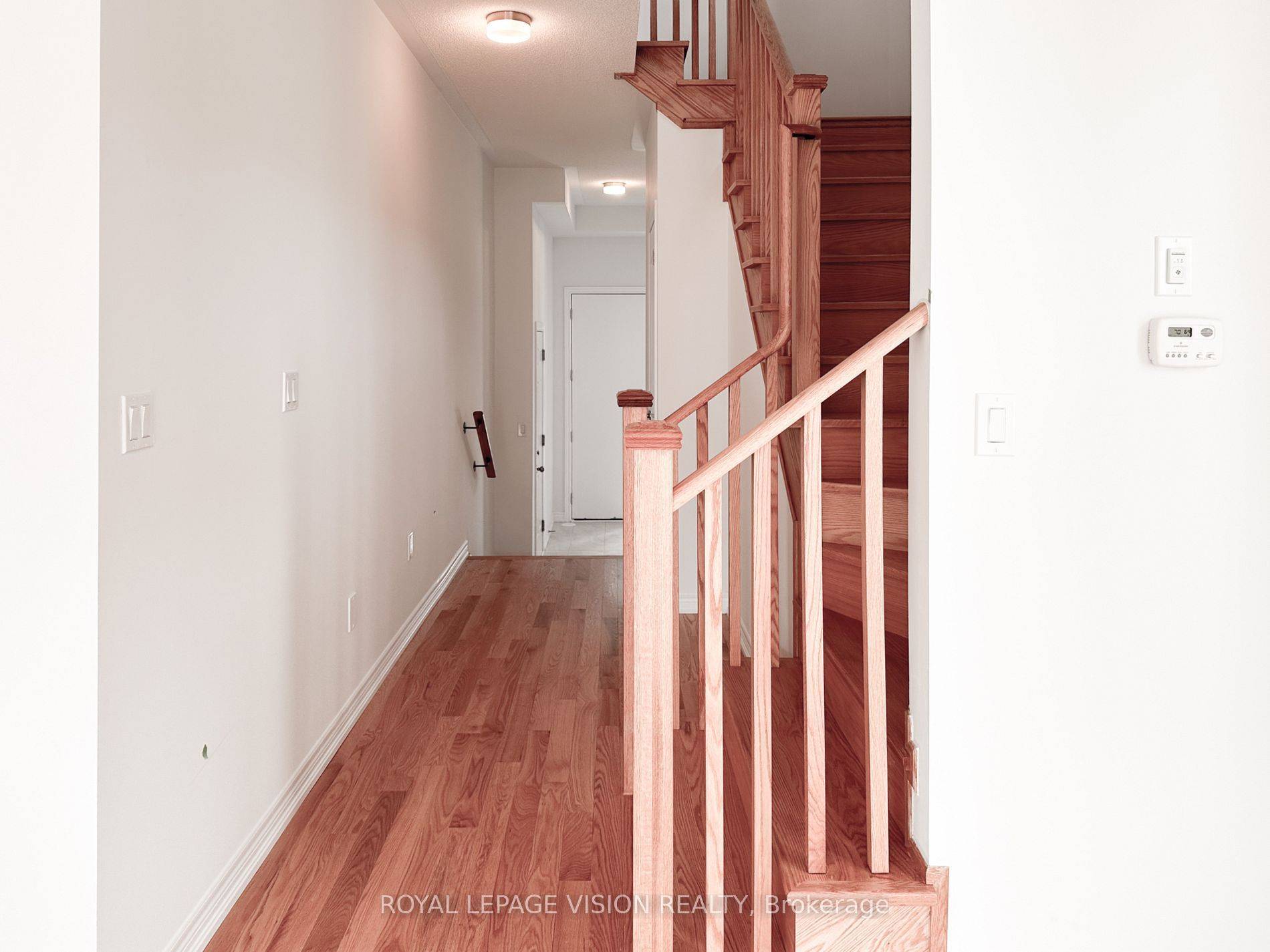 Whitby, ON L1M 0M4,21 Sorbara WAY