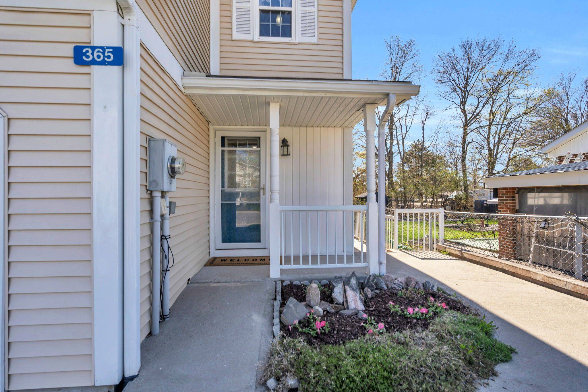 Gravenhurst, ON P1P 1J1,365 John ST S