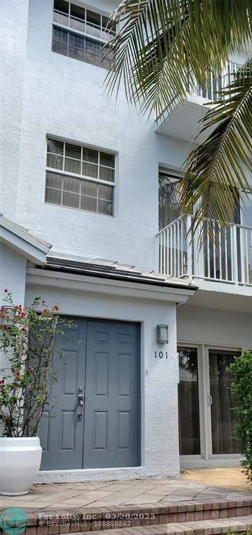 Wilton Manors, FL 33334,2725 NE 8th Ave #101