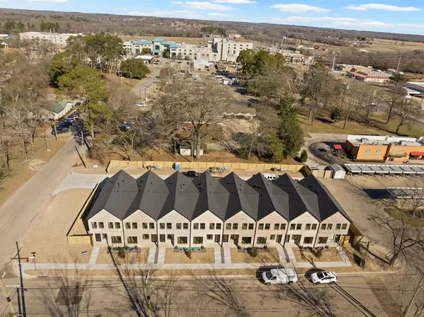 Mount Pleasant, TX 75455,196 W 17 th Street