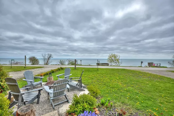 Haldimand, ON N1A 2W8,2401 Lakeshore RD