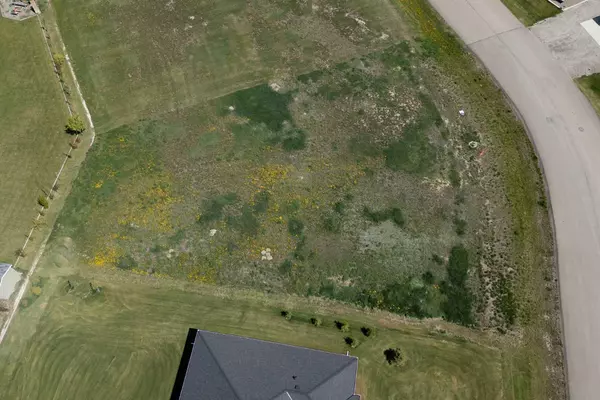 Raymond, AB T0K 2S0,46 Pebblecreek CV