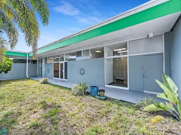 Fort Lauderdale, FL 33306,2700 E Oakland Park Blvd