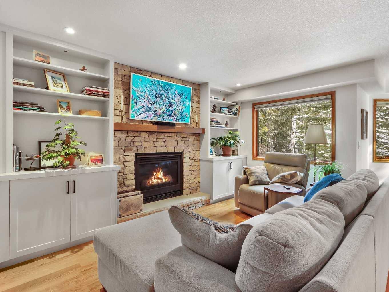 Canmore, AB T1W1G2,160 Benchlands TER