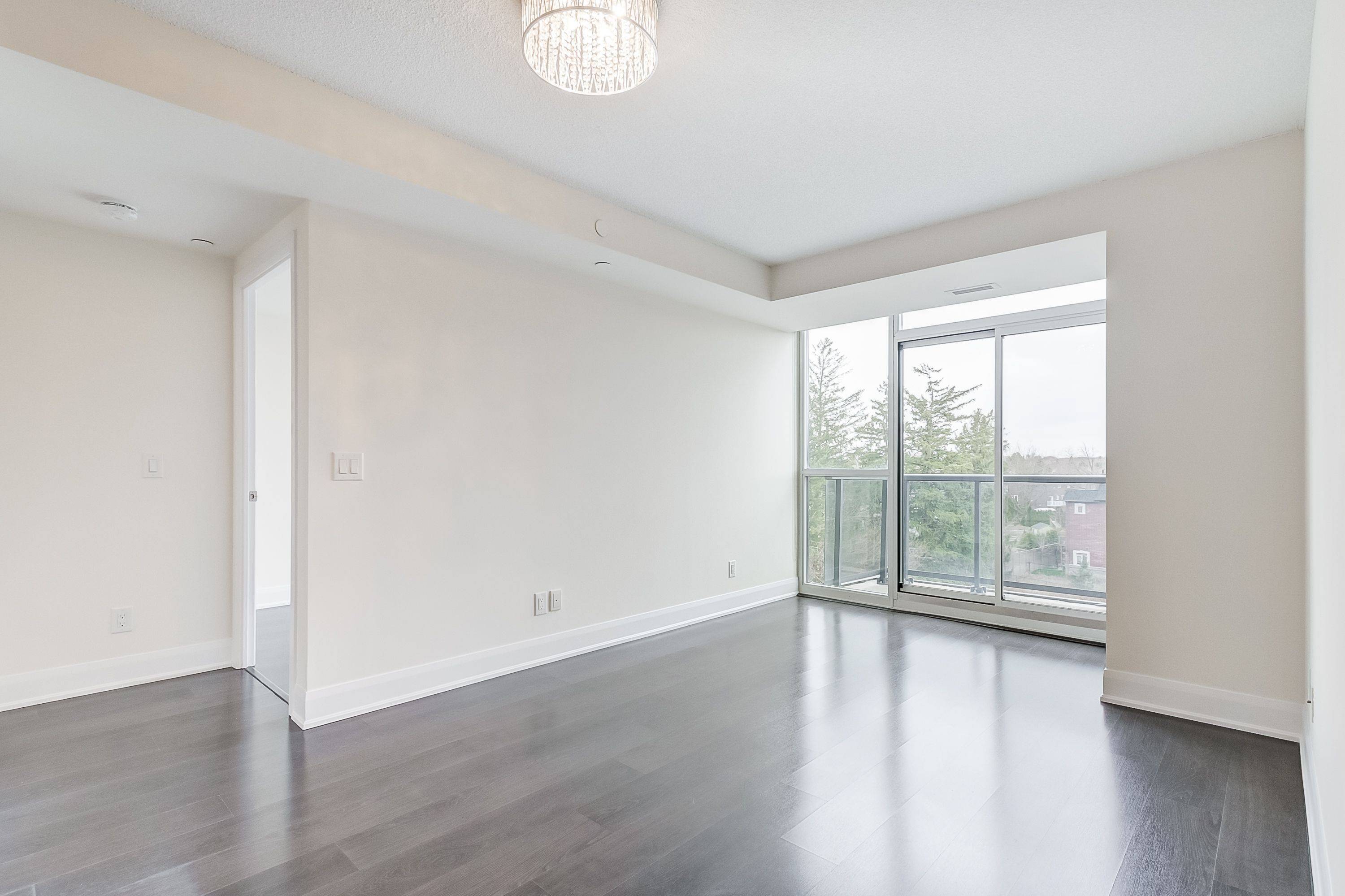 Vaughan, ON L4L 0B4,4700 Highway 7 N/A #509