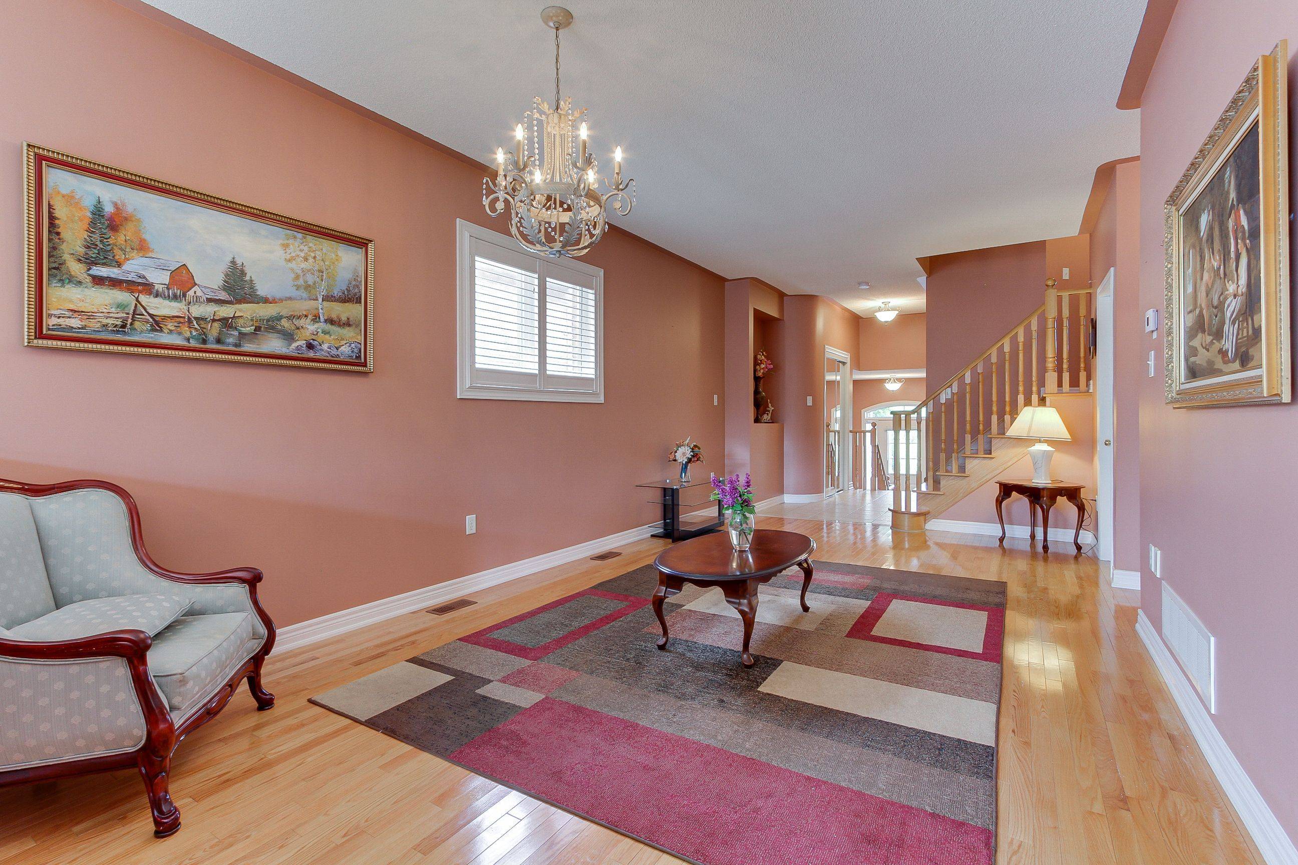 Vaughan, ON L4L 9P5,90 Guery CRES