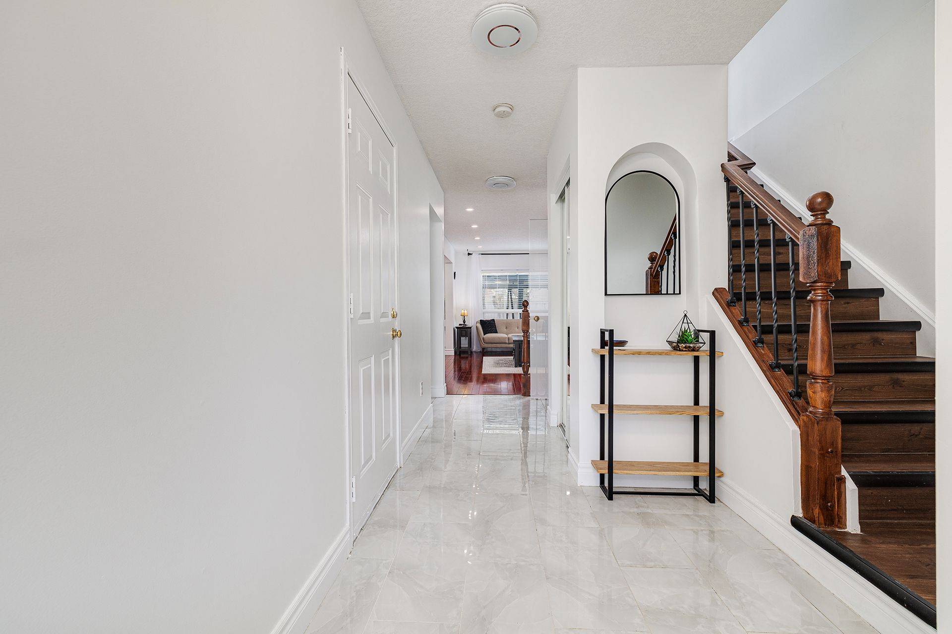 Waterloo, ON N2T 2T1,172 Dalecroft PL