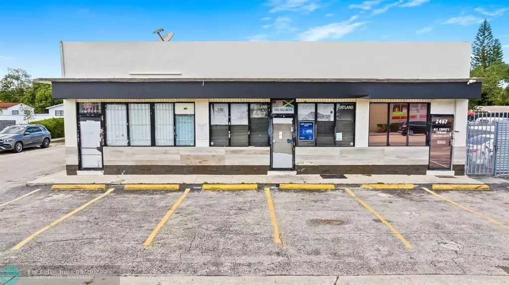 2467-2471 Pembroke Rd, Hollywood, FL 33020