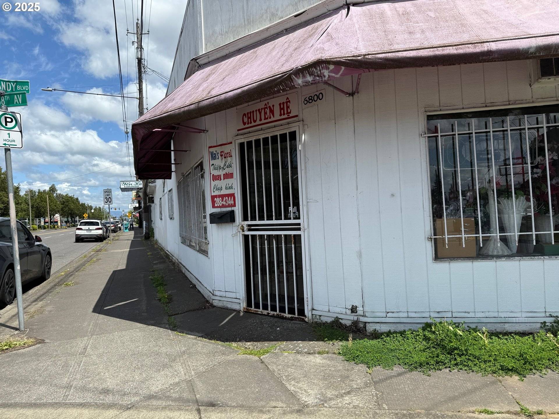 Portland, OR 97213,6800 NE SANDY BLVD