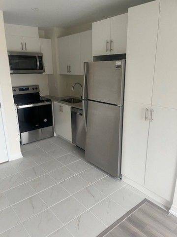 165 Tapscott RD #239, Toronto E11, ON M1B 0E8