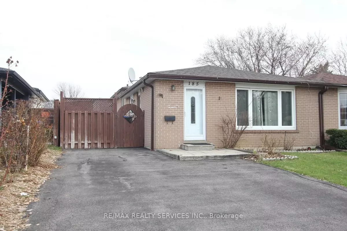 Brampton, ON L6T 2B6,185 Earnscliffe CIR