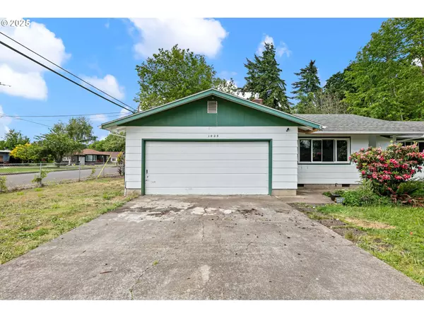 Junction City, OR 97448,1025 OAK ST