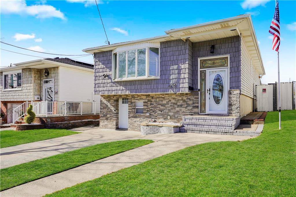 Staten  Island, NY 10312,651 Rathbun AVE