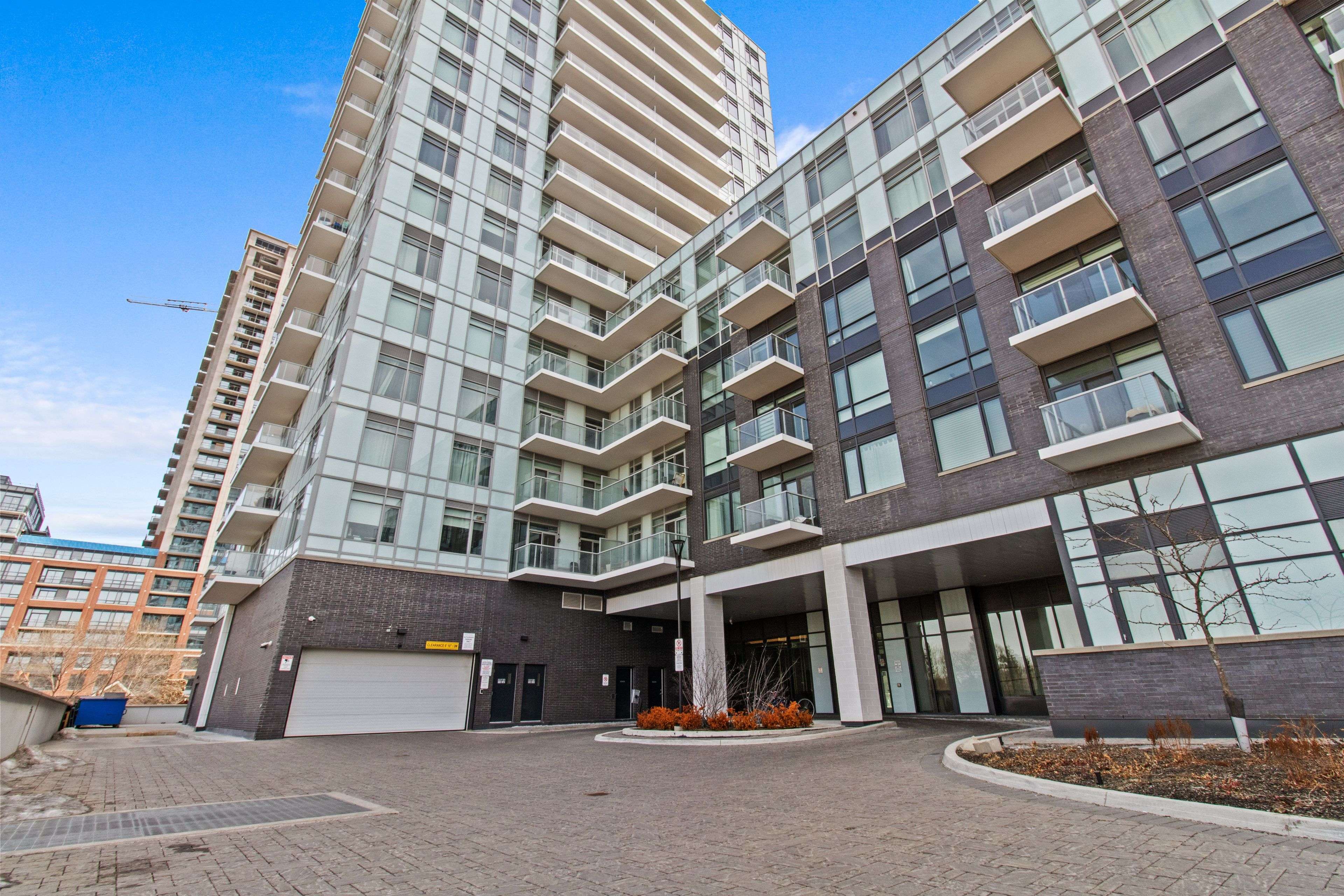 Toronto E05, ON M1T 0B7,3220 Sheppard AVE E #904