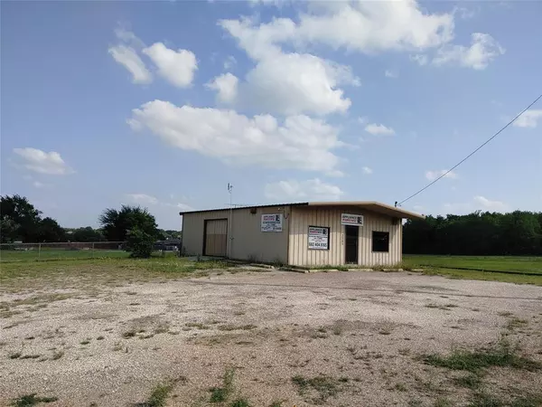 Burleson, TX 76028,3065 Wilshire Boulevard