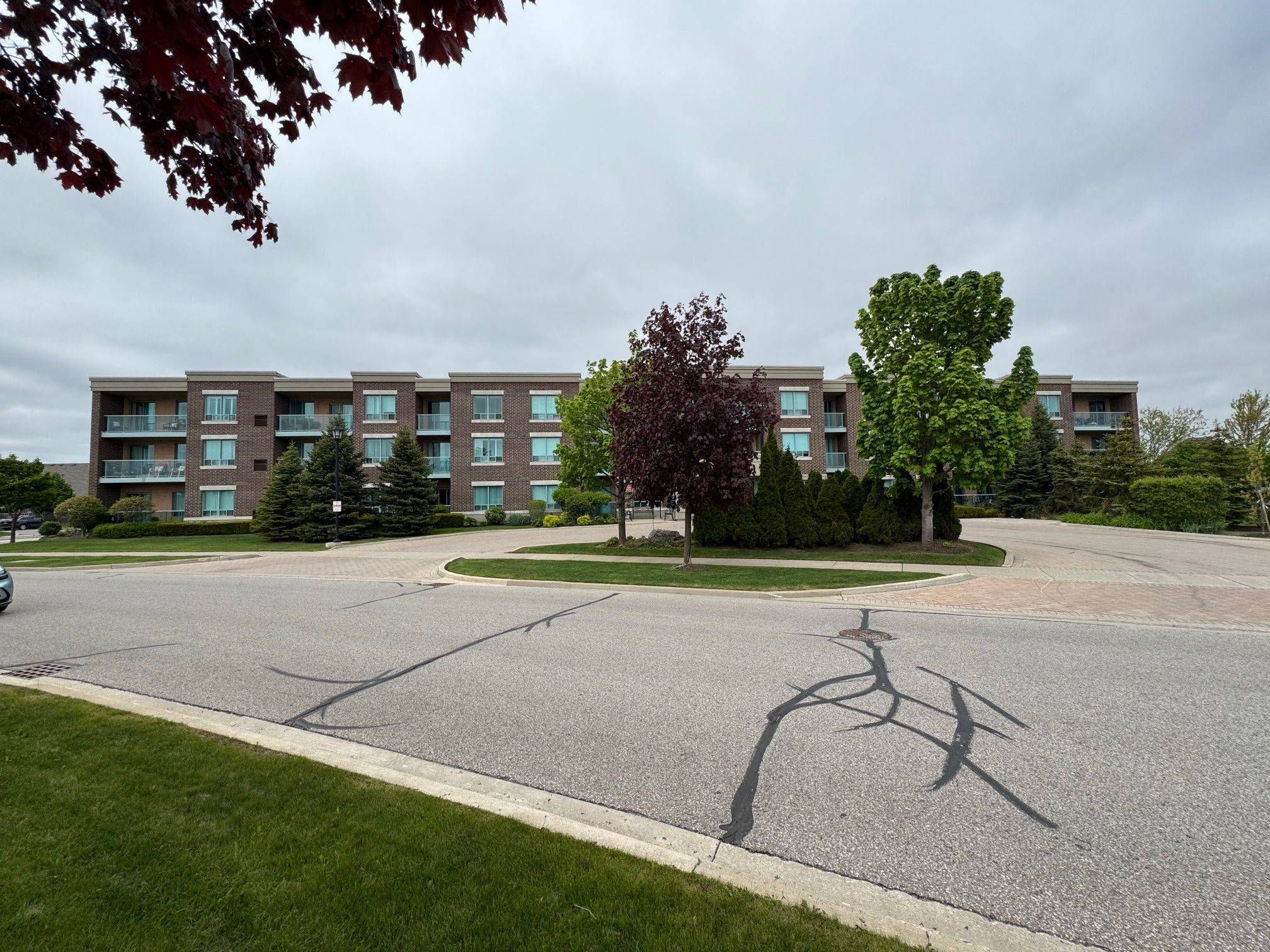Brampton, ON L6R 3N8,65 Via Rosedale N/A #317